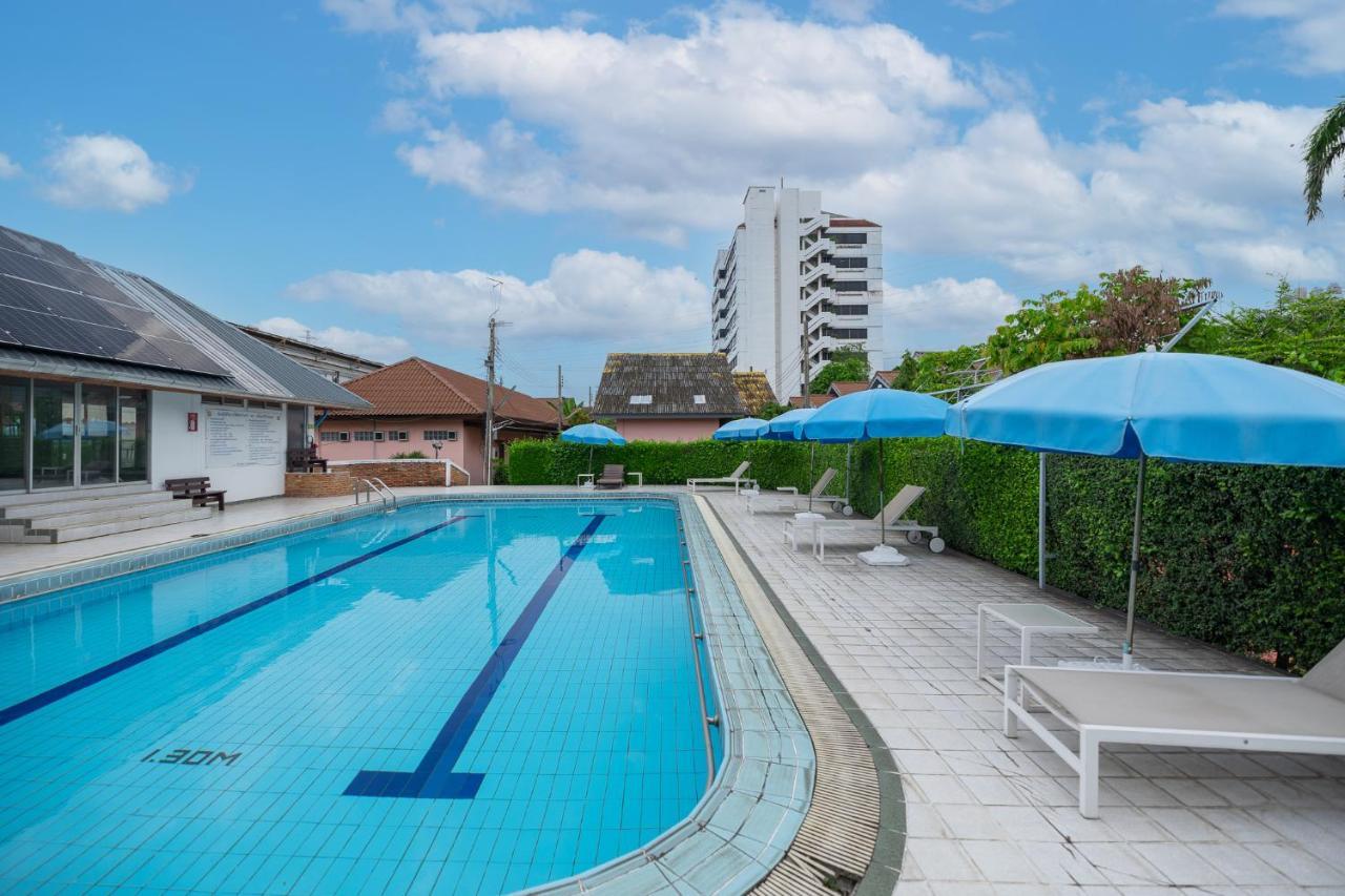 Bangkok Rama Hotel Exterior photo